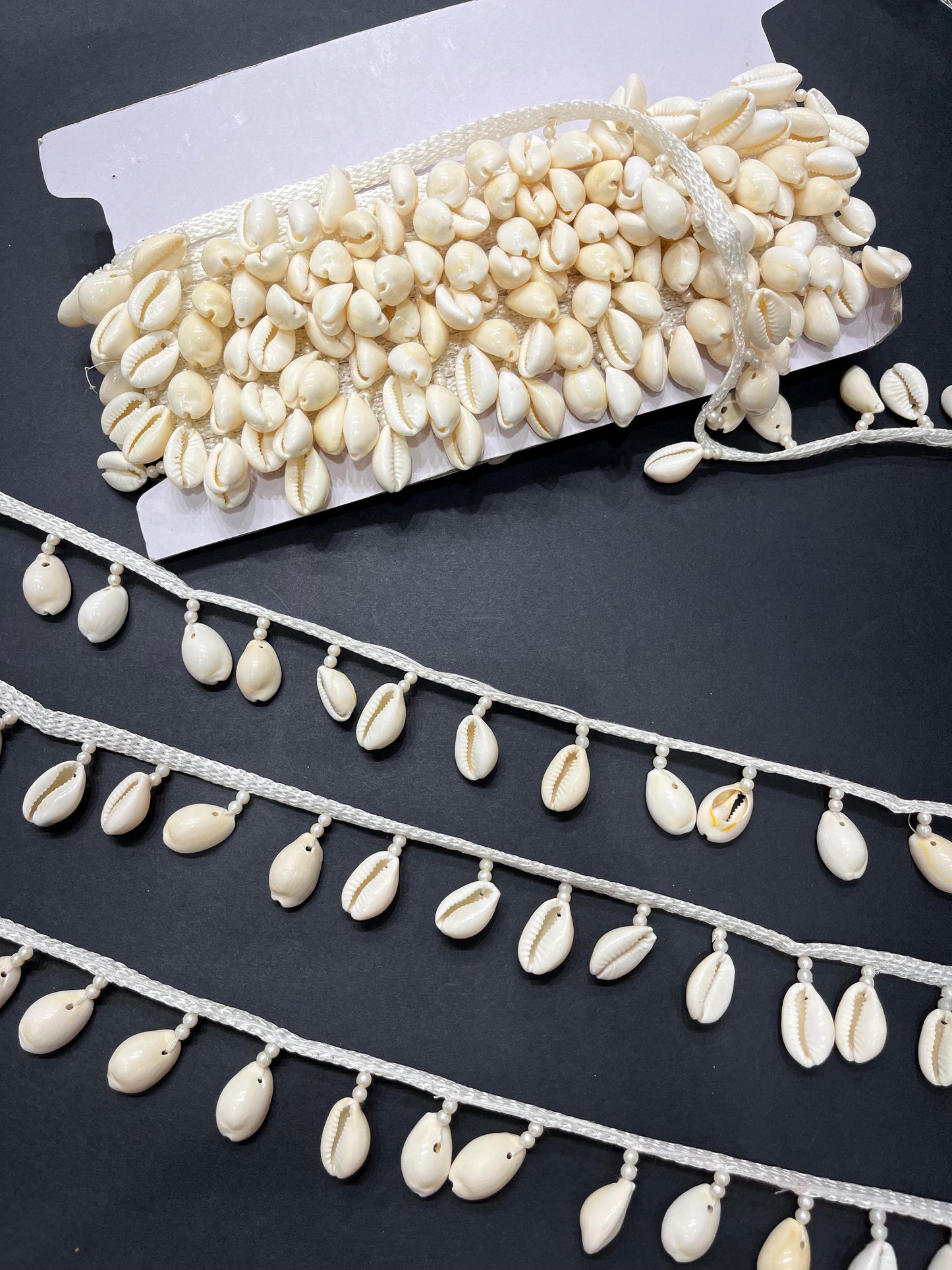 Shell Hanging Lace Trim – 9 Meters, 1.5-Inch Width, Handcrafted Latkan Border