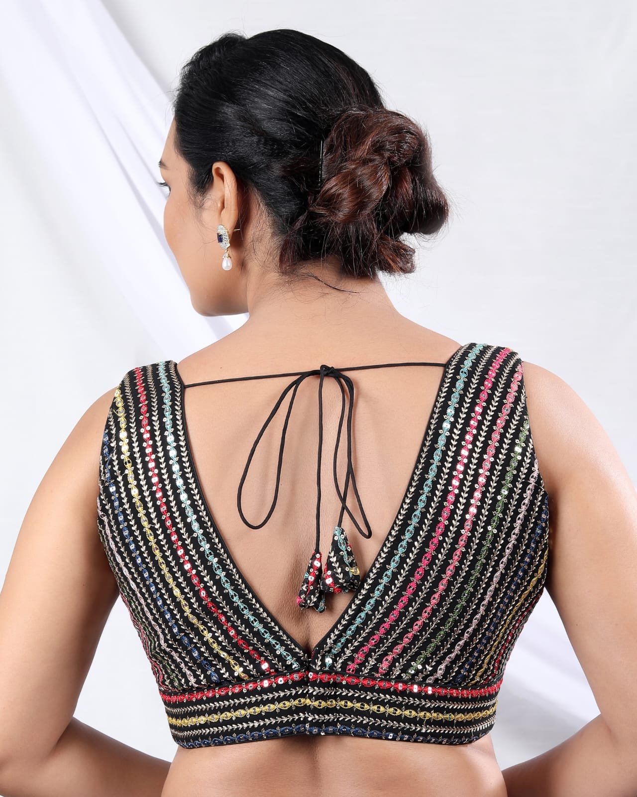Black V-Neck Multicoloured Embroidered Padded Saree Blouse – Back Open Readymade Blouse
