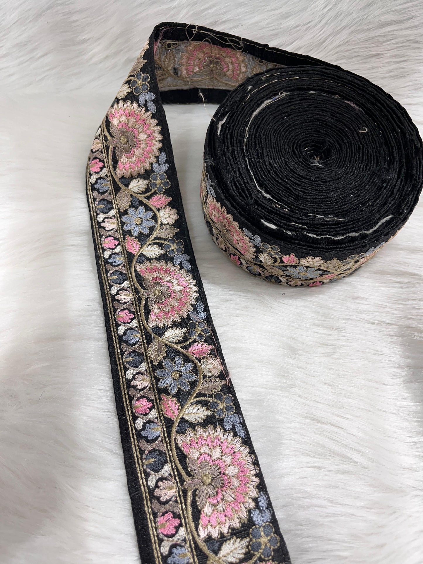 Fancy Thread Work Designer Lace Borders – 9 Meters, 2-Inch Width, Handcrafted Elegance | Multi