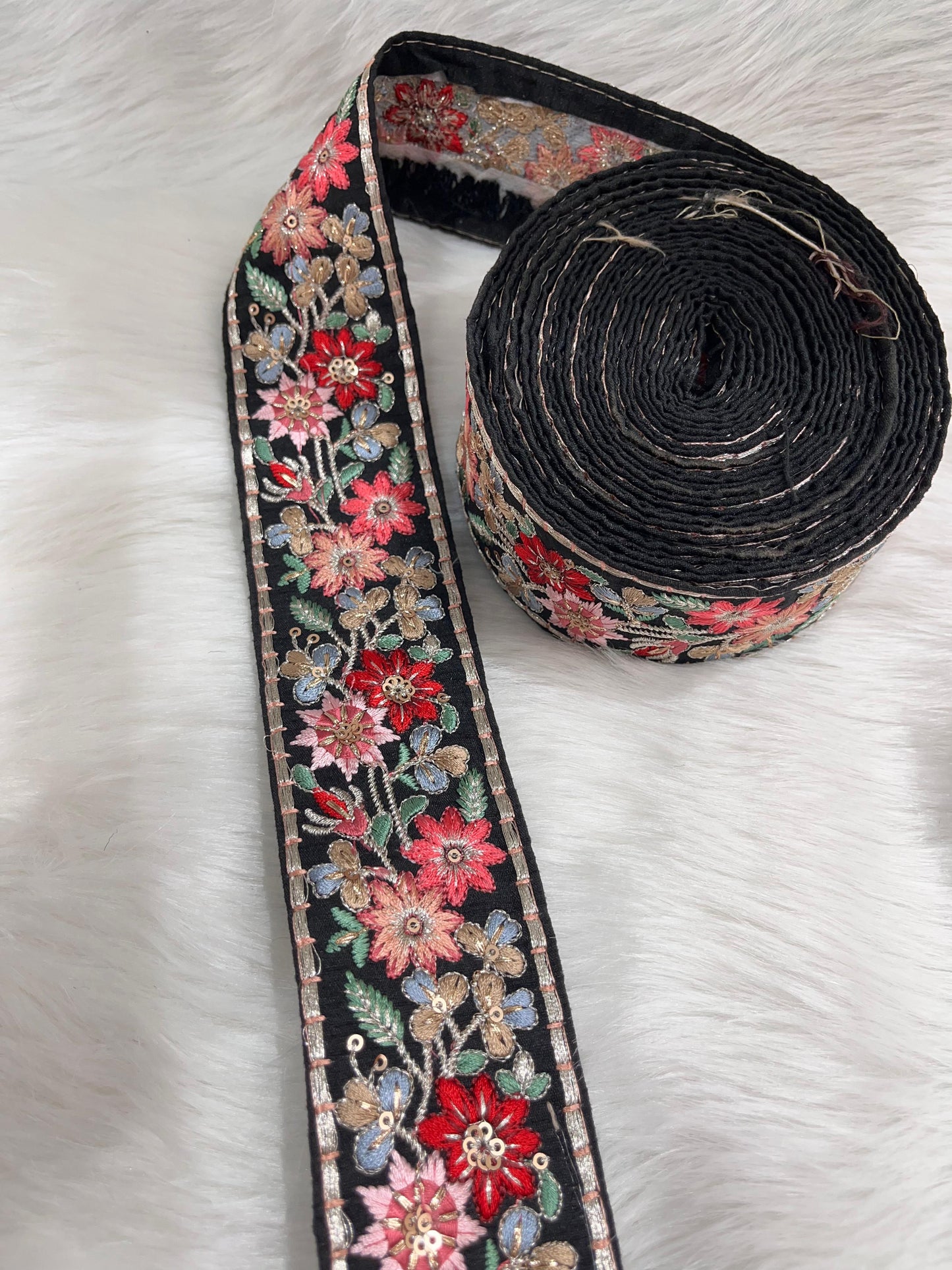 Fancy Thread Work Designer Lace Borders – 9 Meters, 2-Inch Width, Handcrafted Elegance | Multi