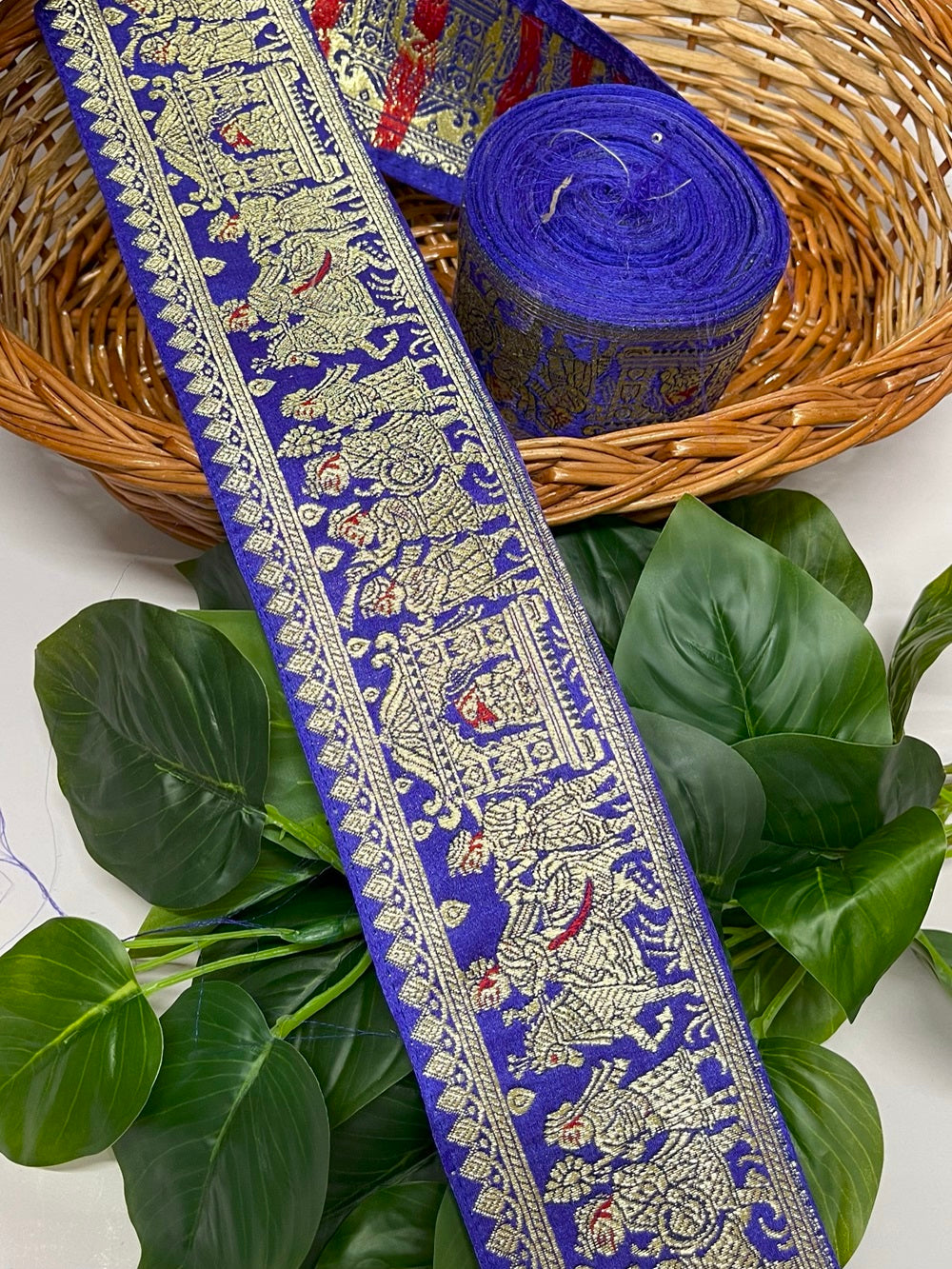 Original Doli Barat Design Banarasi Border – 9 Meter, 3.5 Inch Width – Traditional Banarasi Lace, Royal Blue