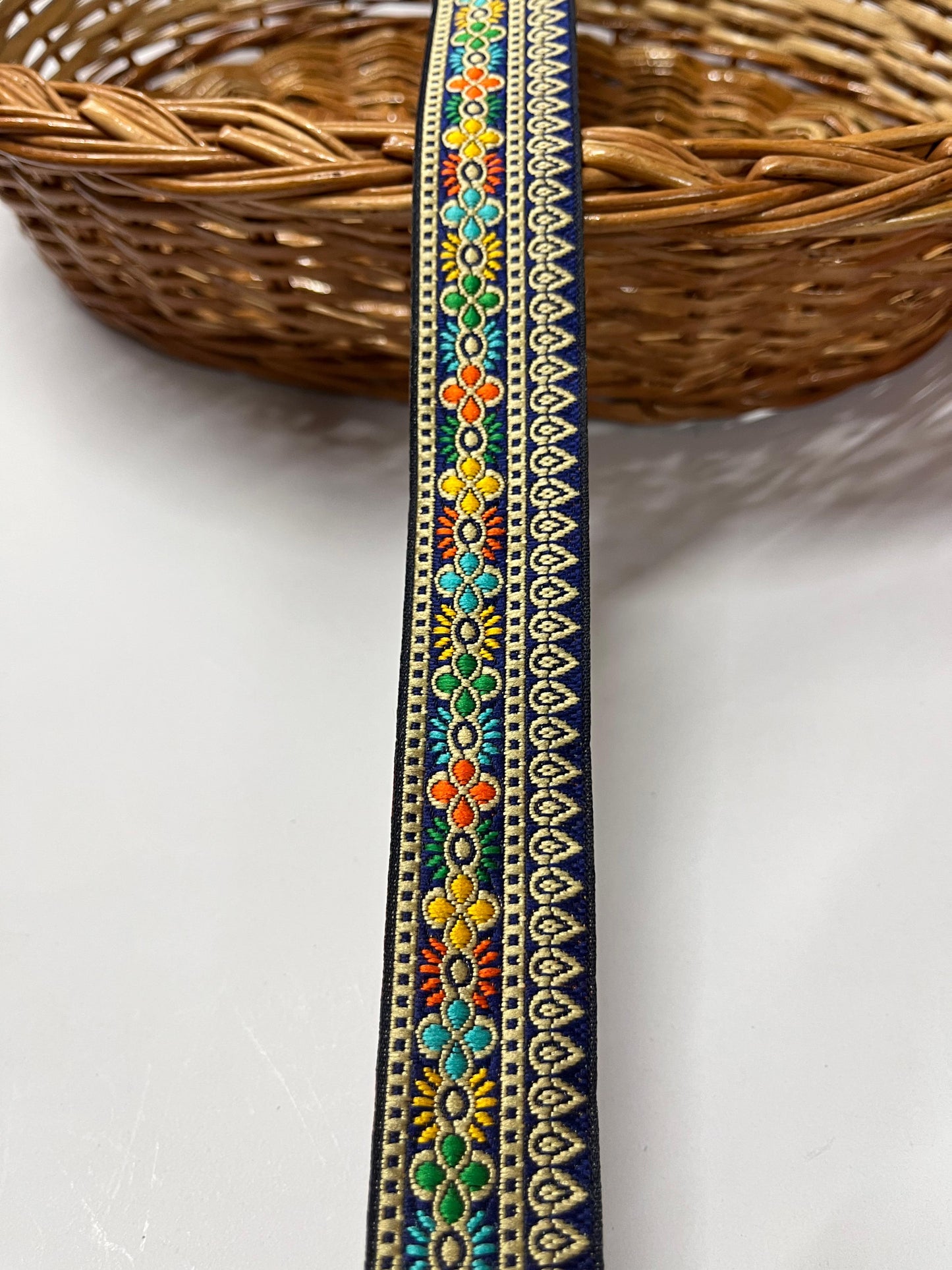 Banarasi Saree Lace Border – 9 Meters, 1-Inch Width, Traditional Zari Weave | Design 11