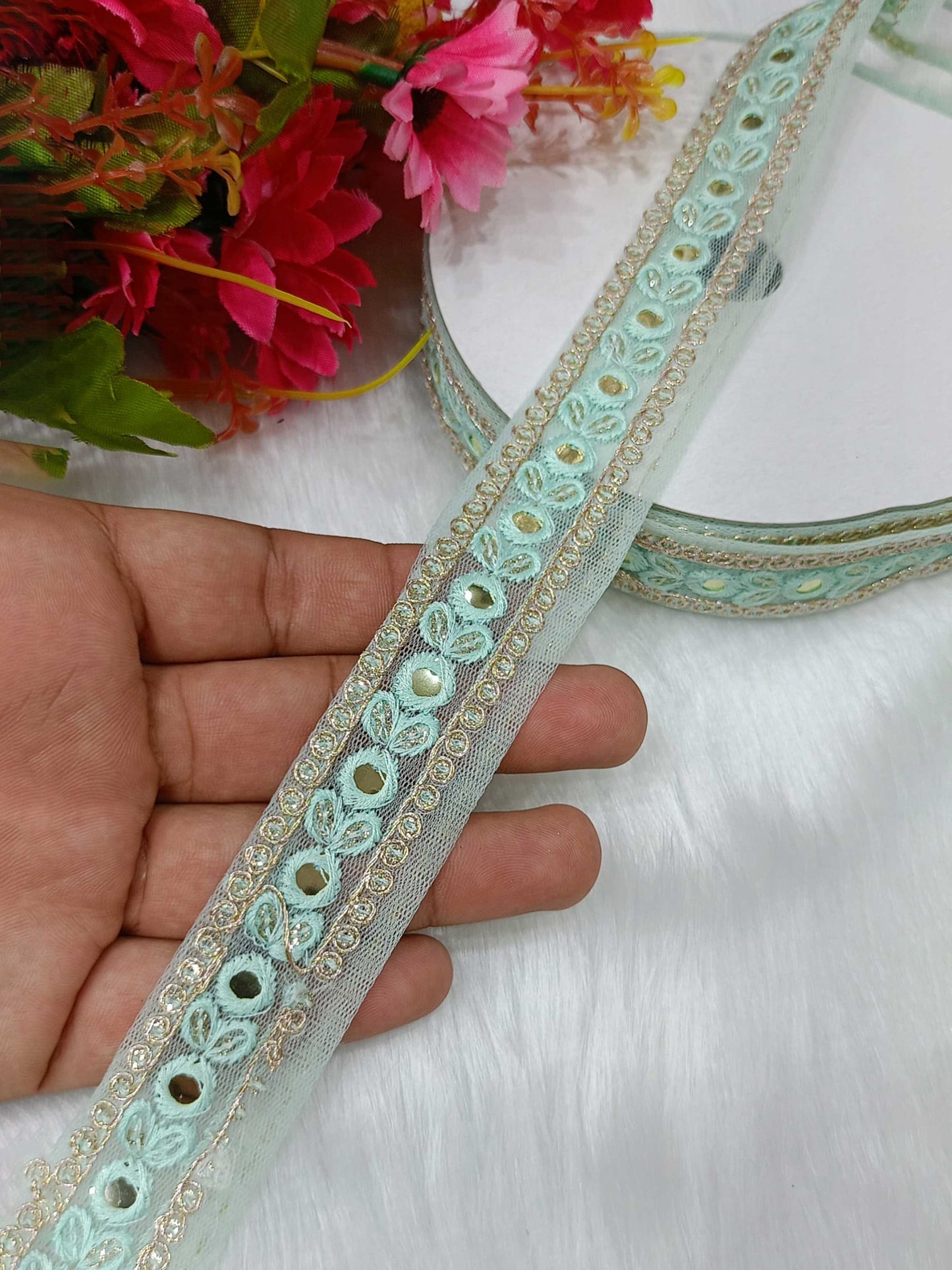 Premium Foil Mirror Lace in Shimmering Turquoise – 9 Meters