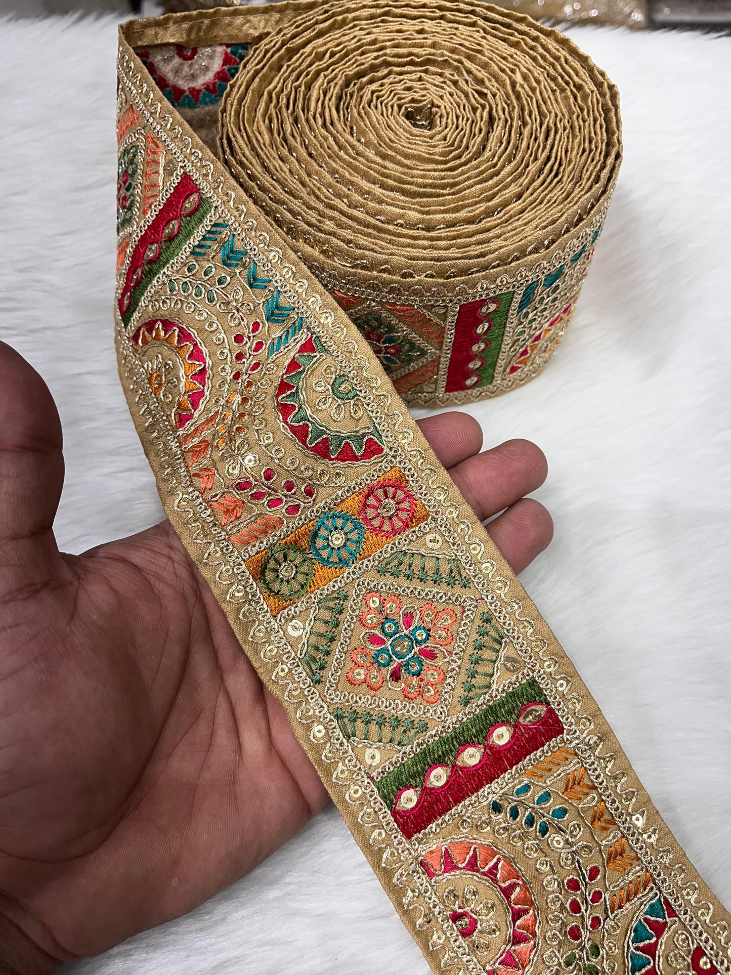 3 Inch Indian Saree Lace Border Embroidered Trim – Floral Decorative Ribbon for Art Quilts & Craft Projects (9 Meter) | Beige
