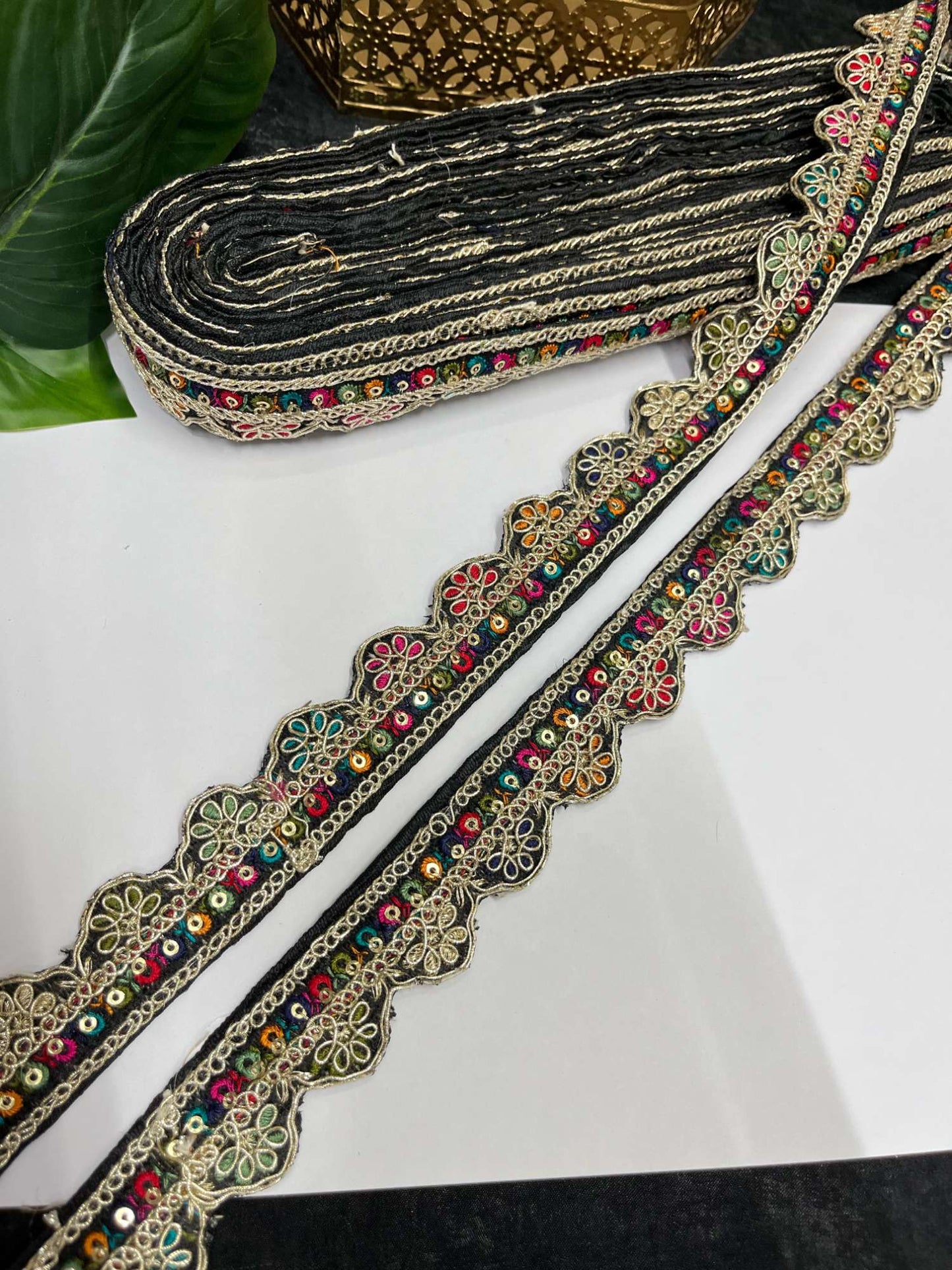 Multicolored Scalloped Sabyasachi Inspired Embroidered Lace – 9 Meters, 1-Inch Designer Trim for Sarees, Lehengas & Dupattas | Black