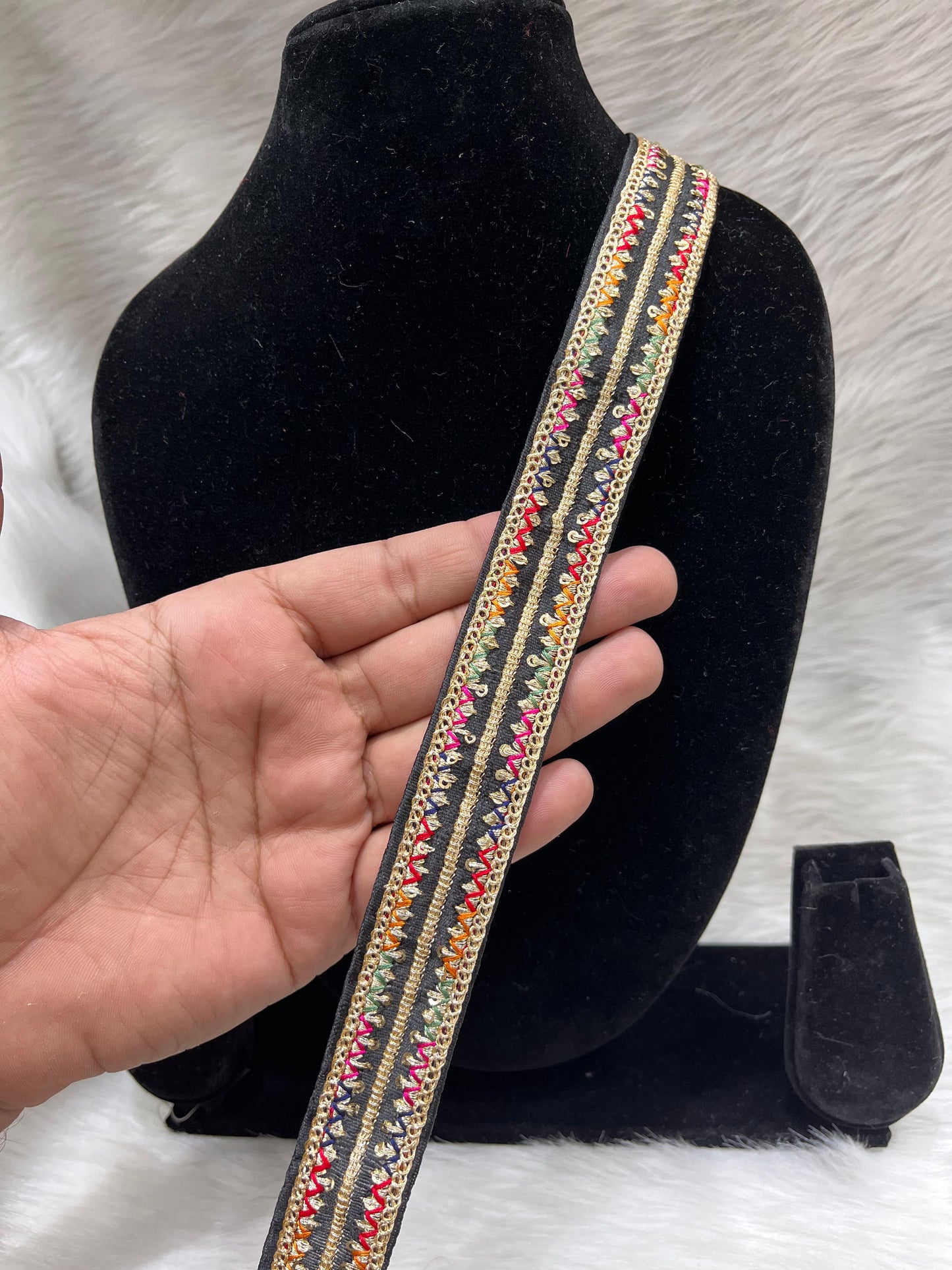 Embroidery Embellishment Lace Trim – 9 Meters, 1-Inch Width, Designer Border for Ethnic Wear | Black