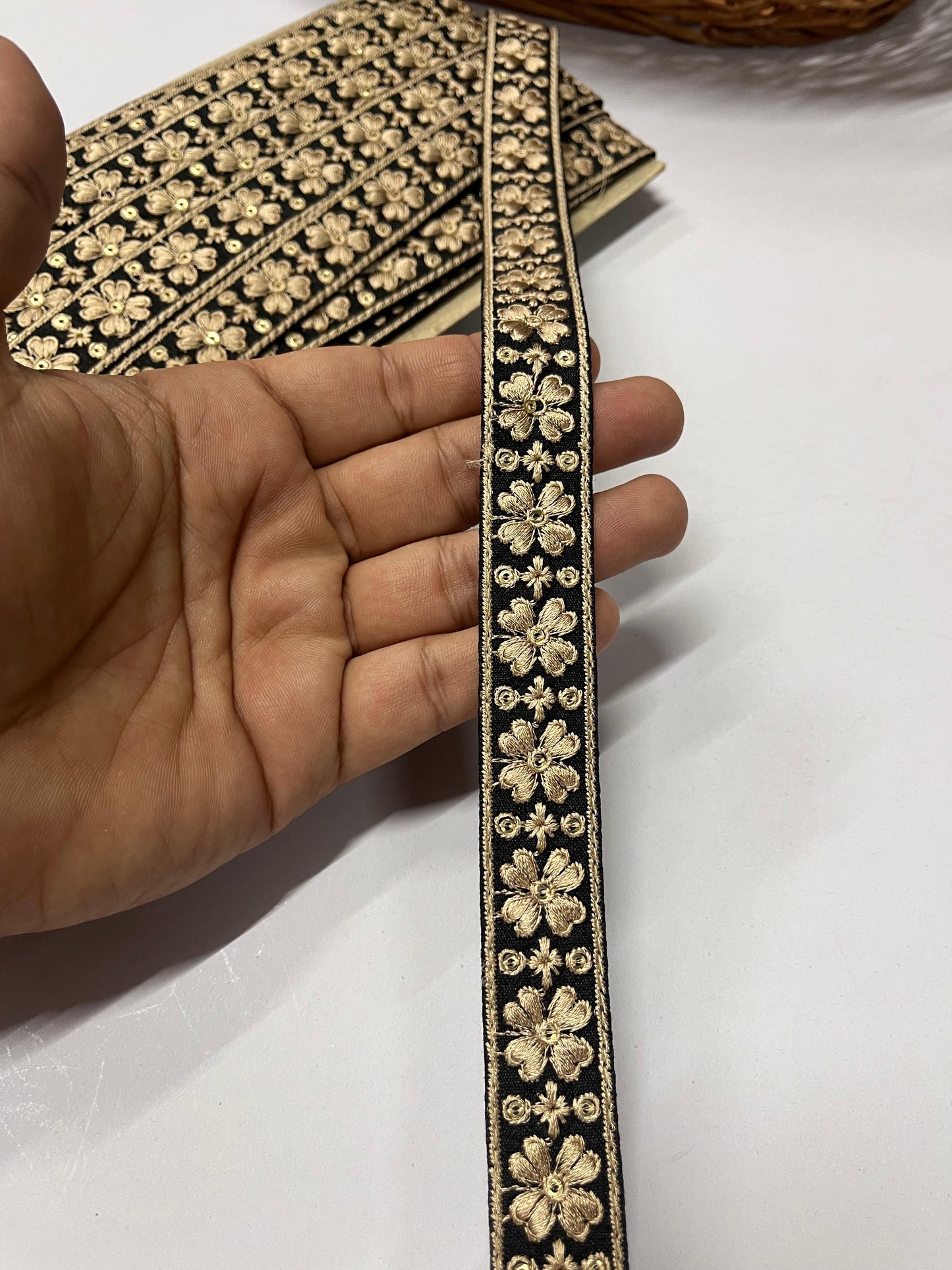 Thread Embroidered Indian Lace Trims – 9 Meters, 1-Inch Width, Handcrafted Border | Black & Gold