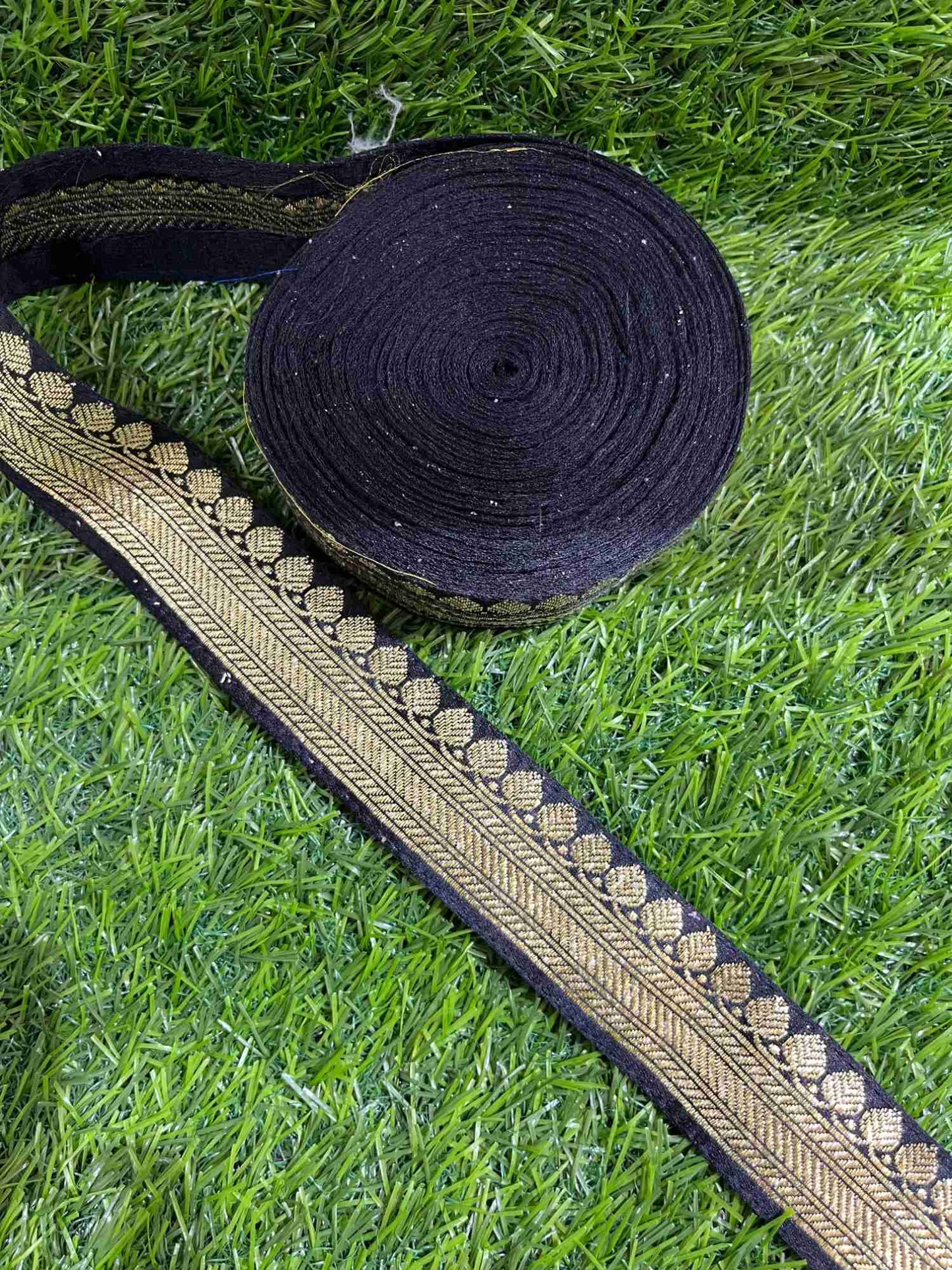 Banarasi Handloom Vintage Pure Silk Border – 9 Meters, 1-Inch Traditional Zari Lace Trim for Sarees & Lehengas | Black