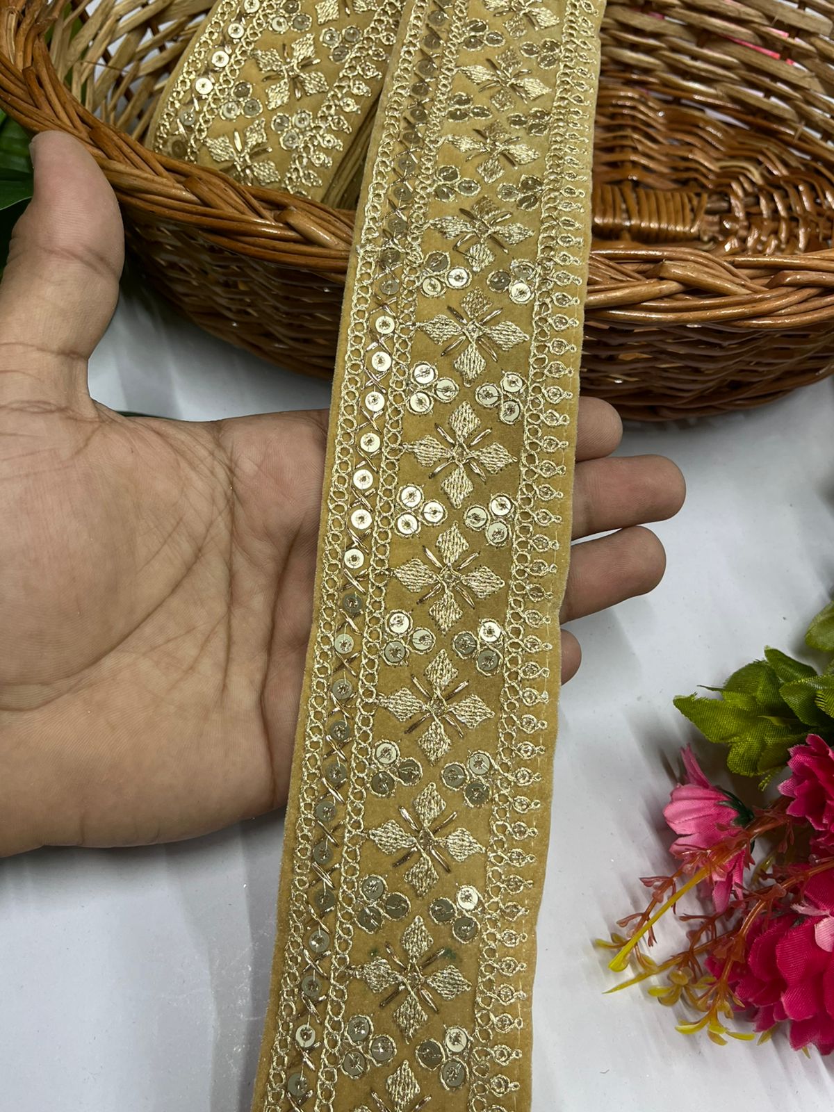 Zari Sequins Embellished Velvet Embroidered Saree Lace | Velvet Fabric Lace Border (9 Mtr) | Gold