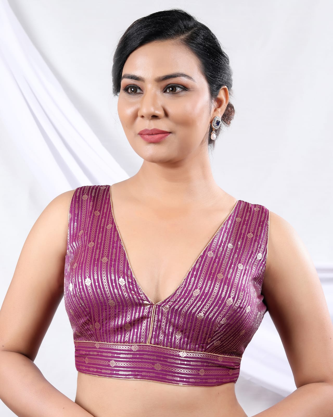 Beautiful Designer Readymade Saree Blouse – Stylish Ethnic Wear for Women