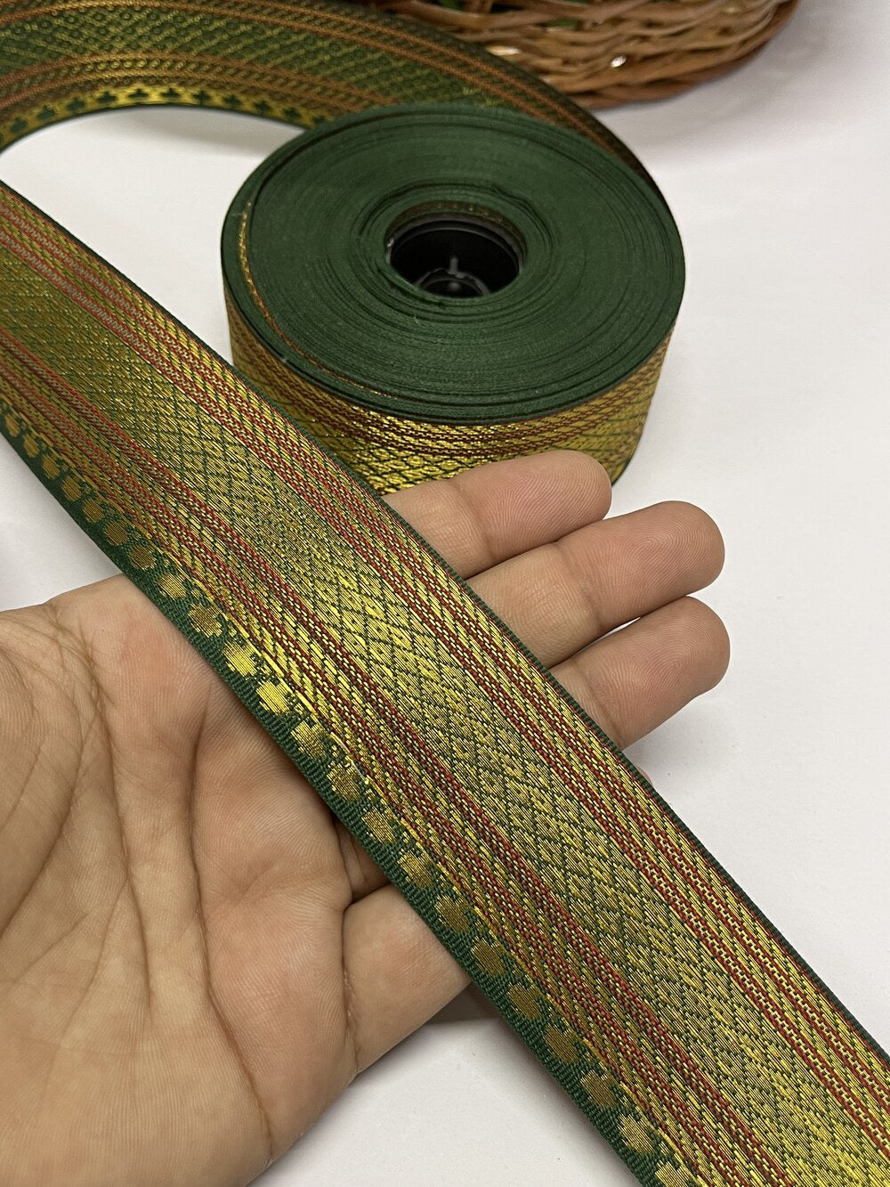 Beautiful Banarasi Border Lace – 9 Meter, 1.5 Inch Width – Traditional Embellished Trim, Bottle Green