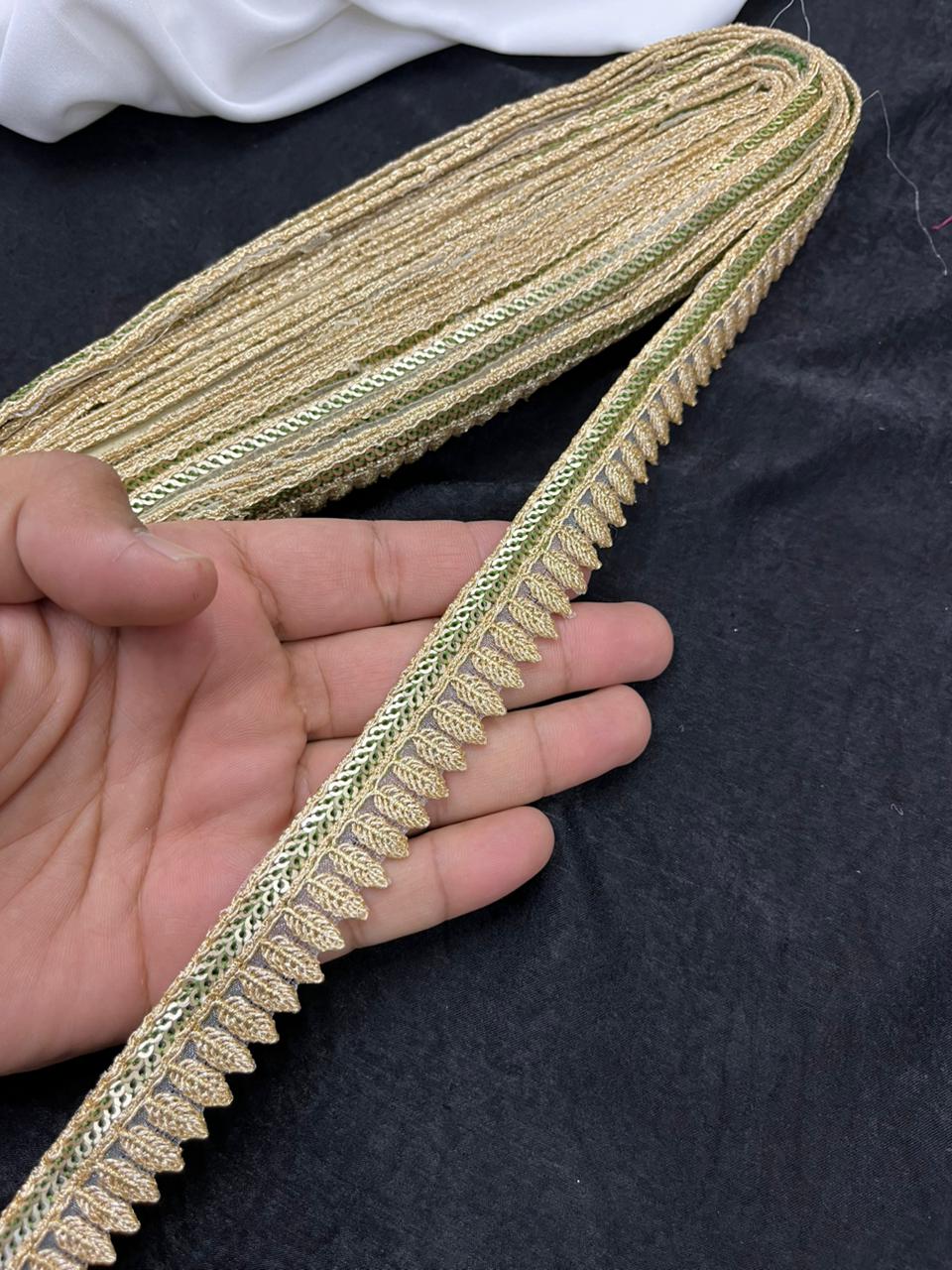 Beautiful Embroidery Zari Lace Borders for Sarees, Kurtis & Dresses – Decorative Ethnic Embroidered Lace Trim | Mahendi