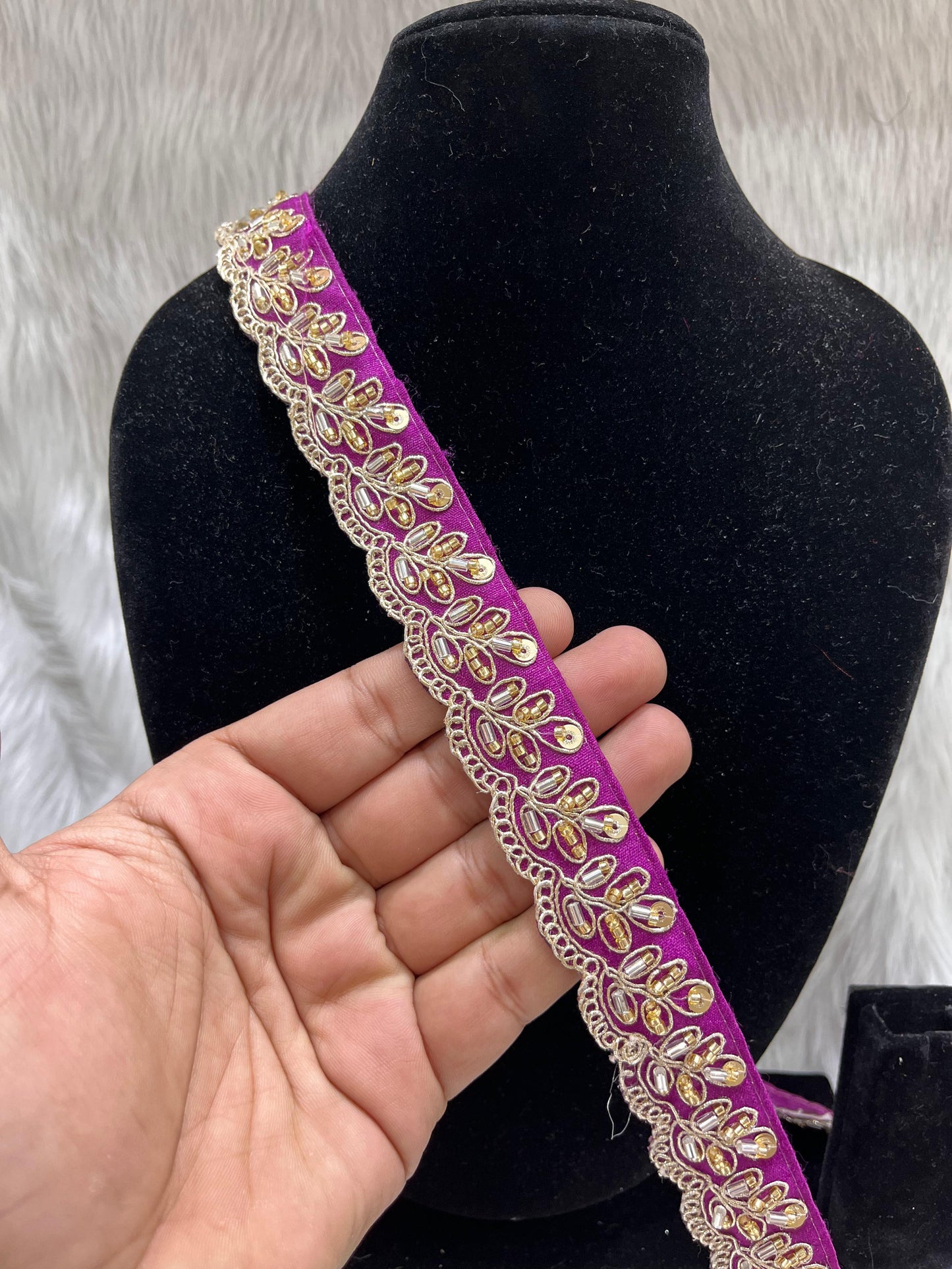 Designer Maggam Work Lace Border – 9 Meters, 1-Inch Width, Handcrafted Embroidery | Majanta