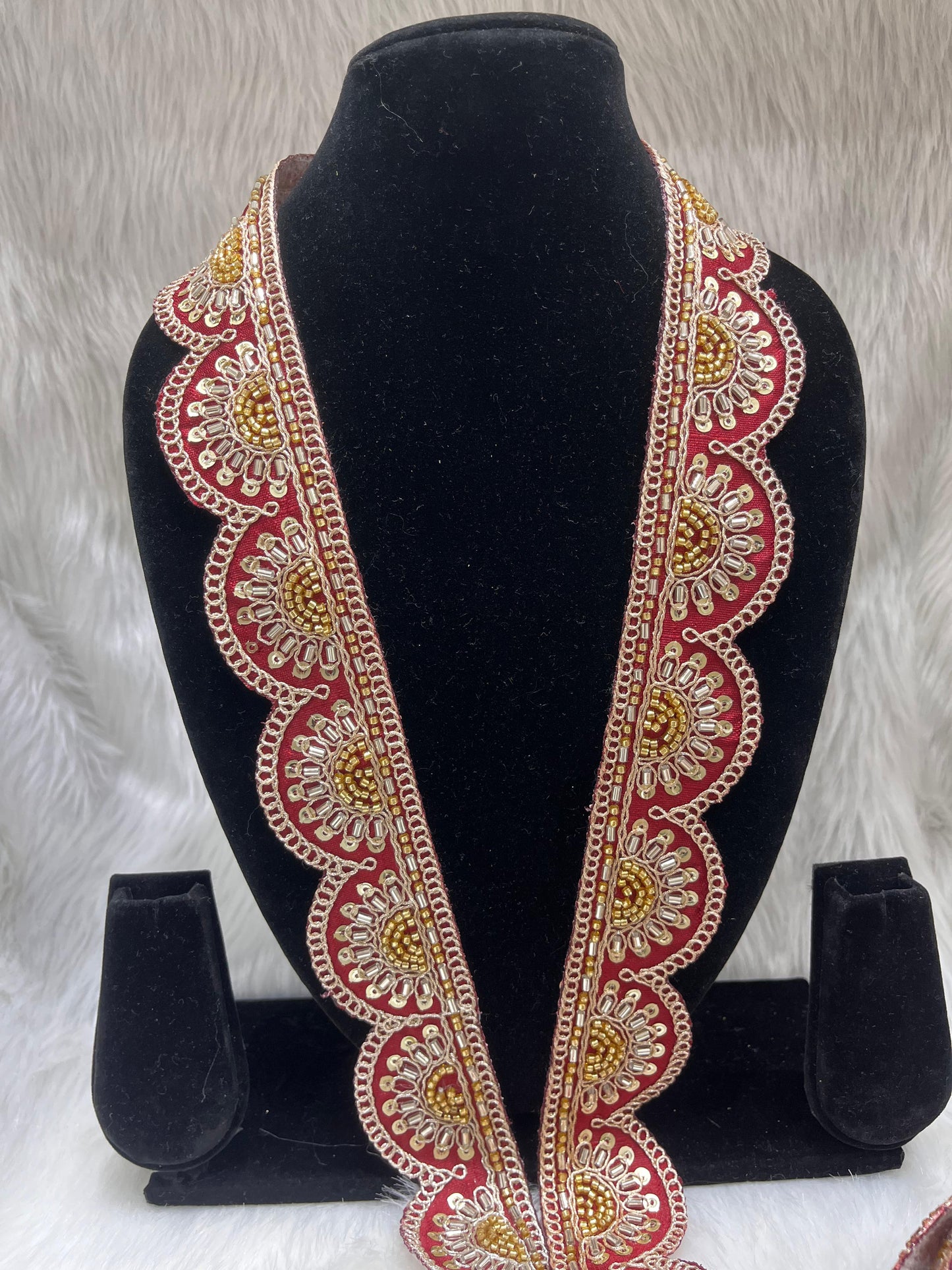 Designer Maggam Work Lace Border – 9 Meters, 1.5-Inch Width, Handcrafted Embroidery | Maroon