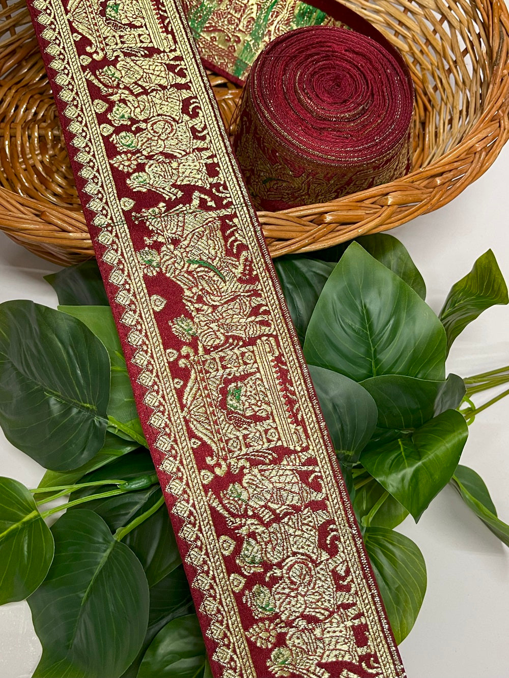 Original Doli Barat Design Banarasi Border – 9 Meter, 3.5 Inch Width – Traditional Banarasi Lace, Maroon