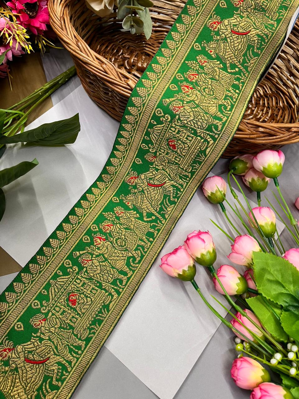 Excellent Banarasi Lace – Premium 4 Inch Traditional Woven Border for Sarees, Dupattas & Ethnic Wear (9 Meter) | Parrot Green