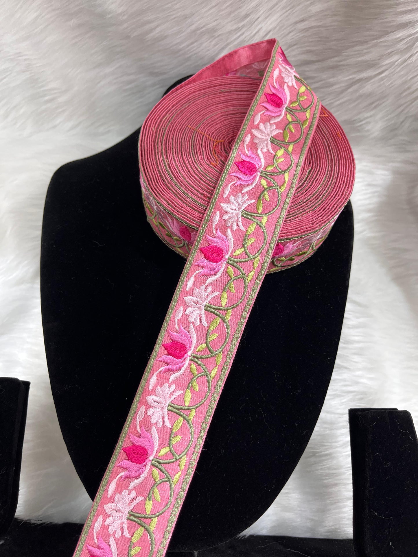 Parsi Work Flower Thread Embroidered Lace – 9 Meters, 1.5-Inch Width, Handcrafted Border Trim | Pink