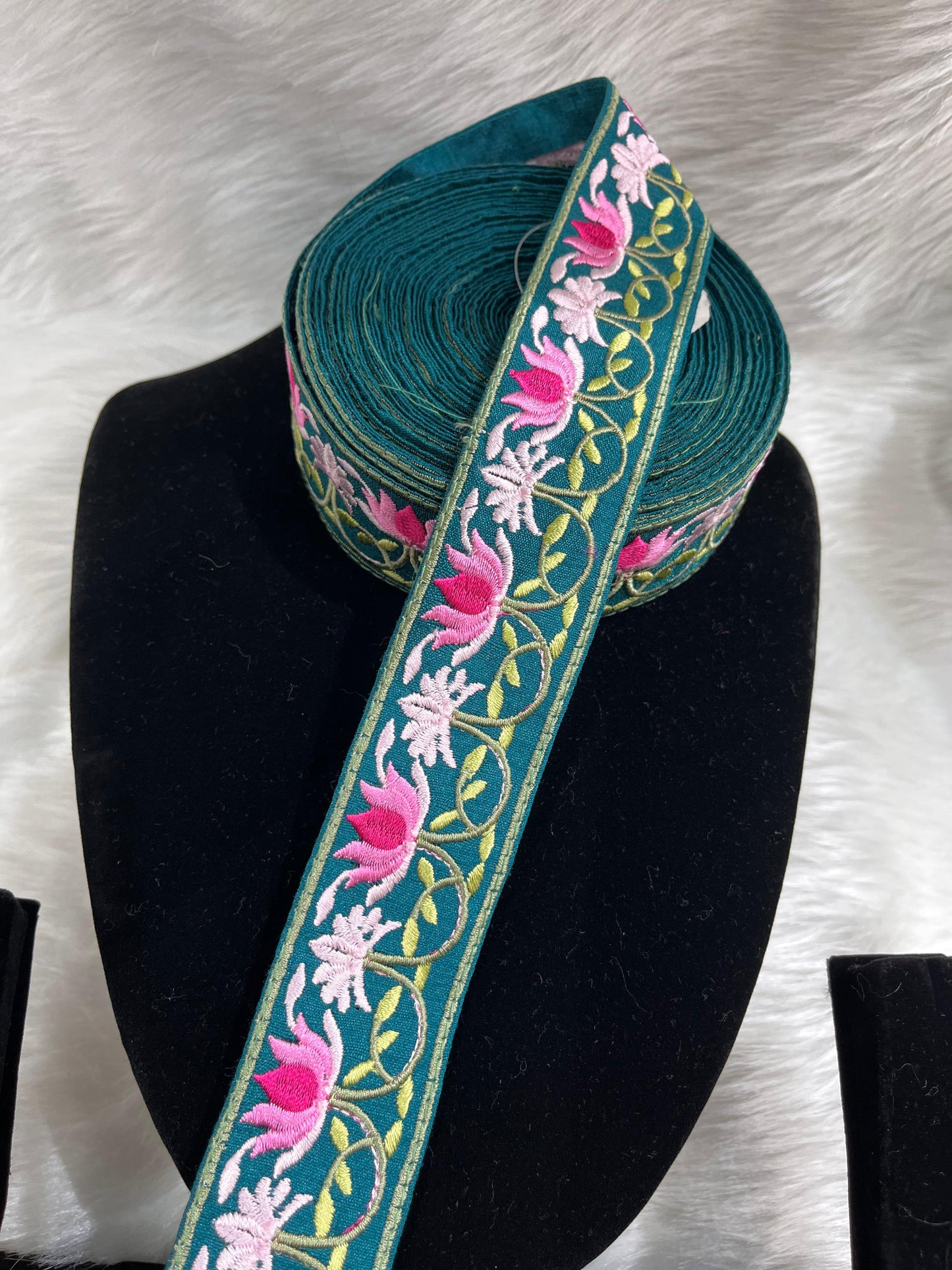 Parsi Work Flower Thread Embroidered Lace – 9 Meters, 1.5-Inch Width, Handcrafted Border Trim | Rama