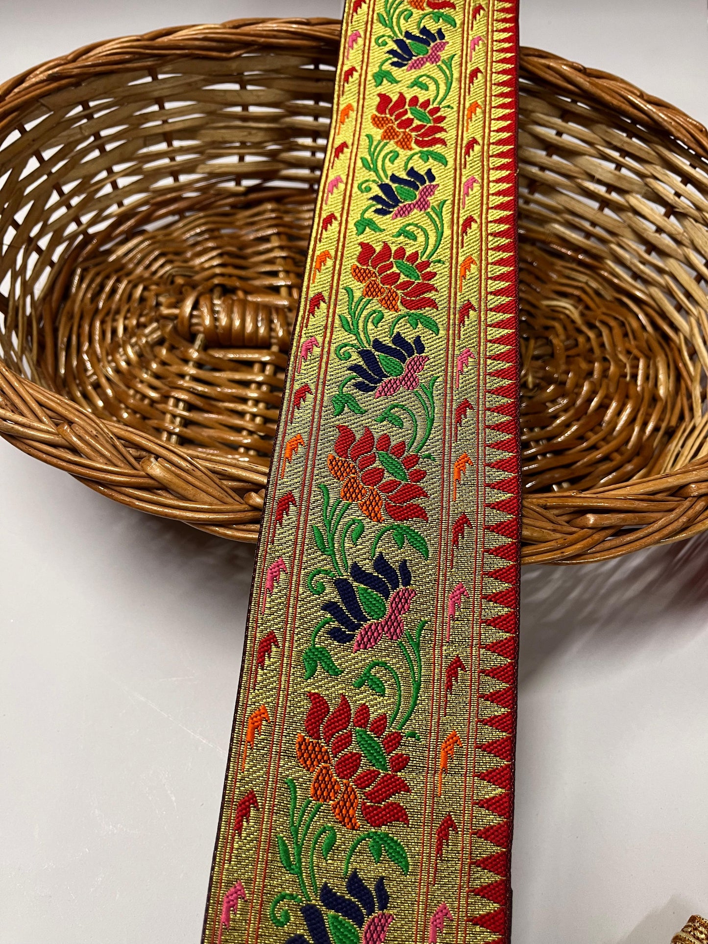 Flower & Leaf Banarasi Saree Lace | Banarasi Lace – 9 Meters, 3-Inch Width | Red