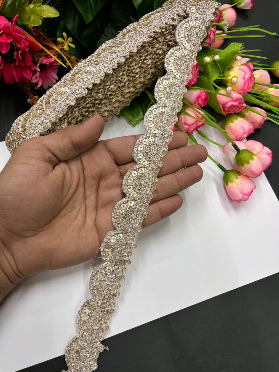 Scalloped Embroidered Zari Lace Border – Elegant 1 Inch Gold Designer Lace for Sarees, Dupattas & Festive Wear (9 Meter) | Rose Gold