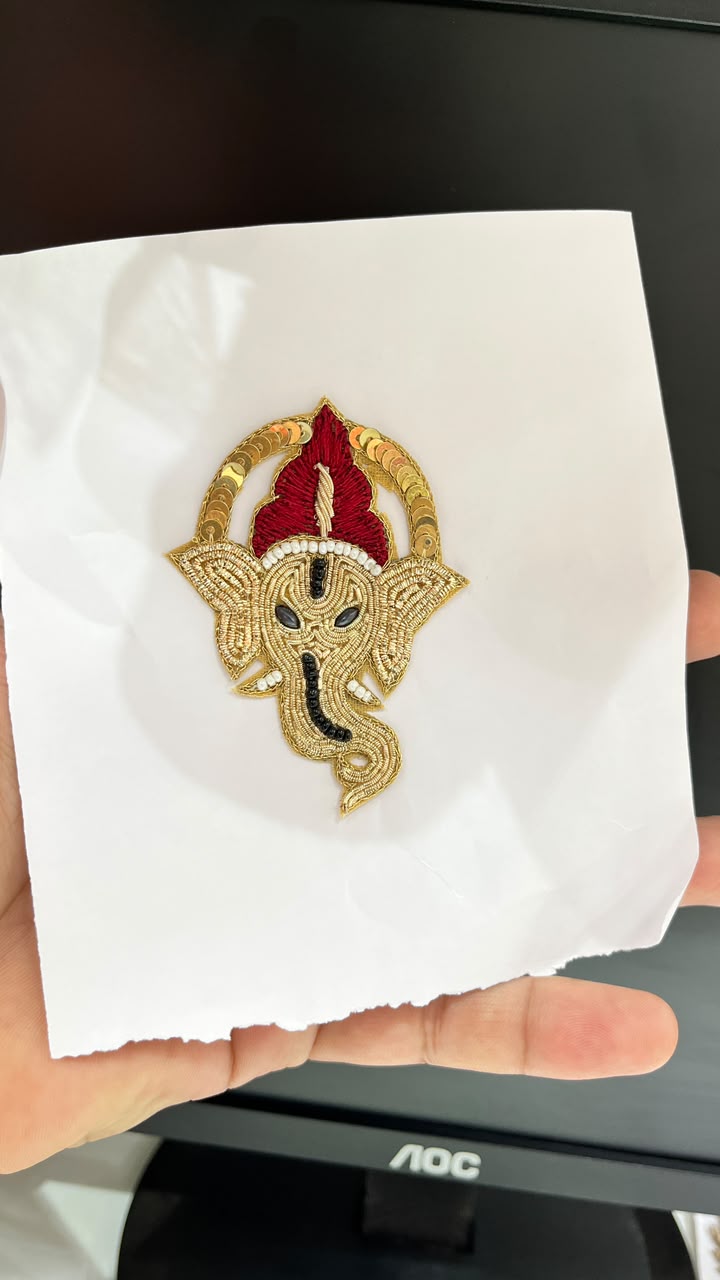 Handcrafted Ganpati Bappa Applique Patch for Sarees, Blouses, Lehengas & Dresses – Designer Lord Ganesha Decorative Patch | DC1080