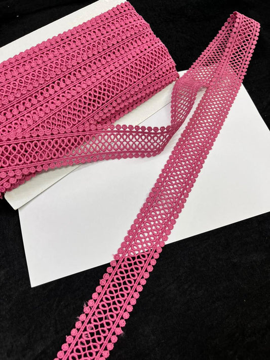 Cutwork Cotton Hakoba Lace – Premium 1.5 Inch Imported Decorative Border for Sarees, Dresses & Ethnic Wear (9 Meter)