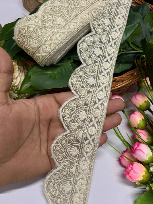 Dyble Lucknowi Lace in Designer Off White  – 9 Meter Roll