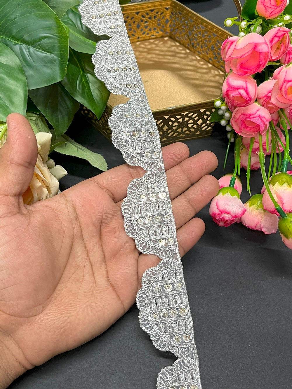 Scallop Lace Design in Silver – Embroidery Fancy Trim – 9 Meter, 1.5 Inch Width