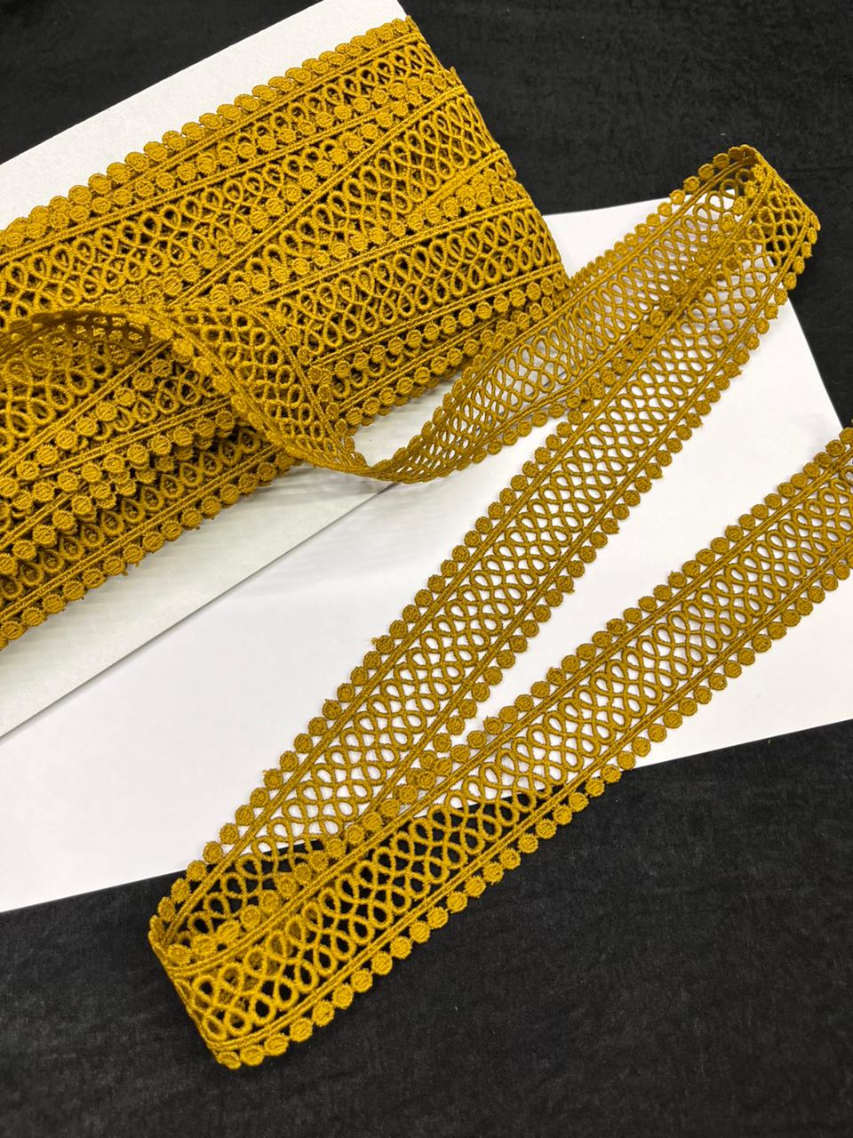 Cutwork Cotton Hakoba Lace – Premium 1.5 Inch Imported Decorative Border for Sarees, Dresses & Ethnic Wear (9 Meter)