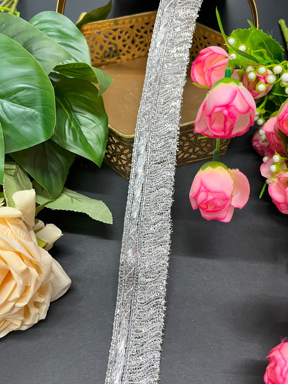 Silver Tassels Fringe Lace Reel, Tassels Trims Lace – 9 Meter, 1 Inch Width – Decorative Lace for Garments and DIY Projects
