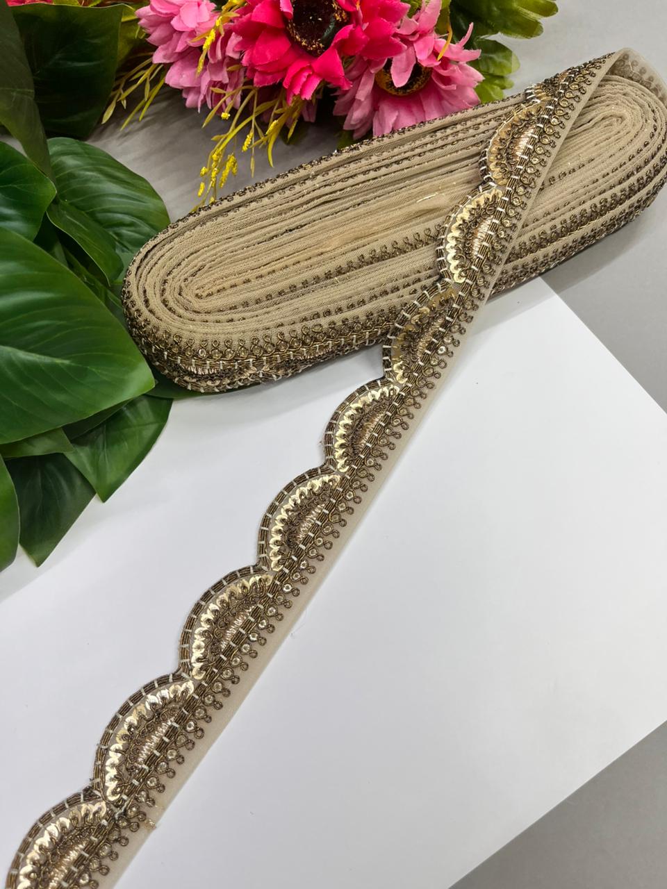 Beautiful Embroidered Zari Sequins Lace Trim – Premium 1 Inch Gold Embroidered Decorative Border for Sarees & Ethnic Wear (9 Meter) | Antique