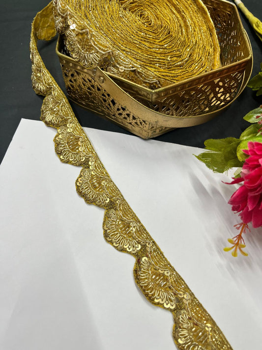 Handmade Scalloped Zardosi Work Lace Border – Intricate Hand Embroidery (9 Meter) | Antique