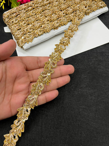 Handcrafted Zardozi Lace for Sarees, Lehengas, Dupattas & Blouses – Premium Handmade Zardozi Embroidered Lace Border (1 Inch) | DC1050 | Antique