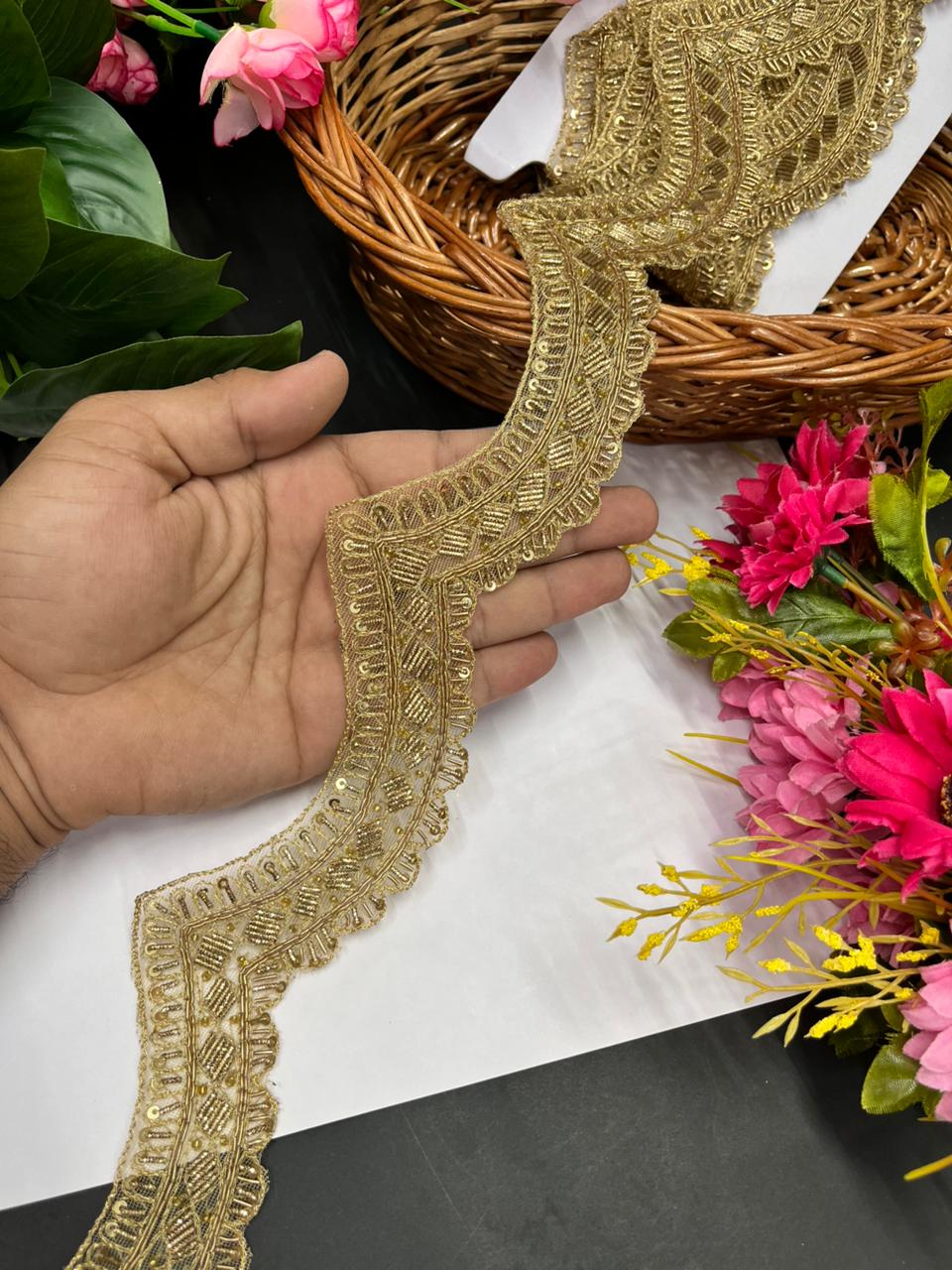 Designer Scalloped Zardozi Lace – Premium Handmade Ethnic Lace Border for Sarees & Dupattas | Antique