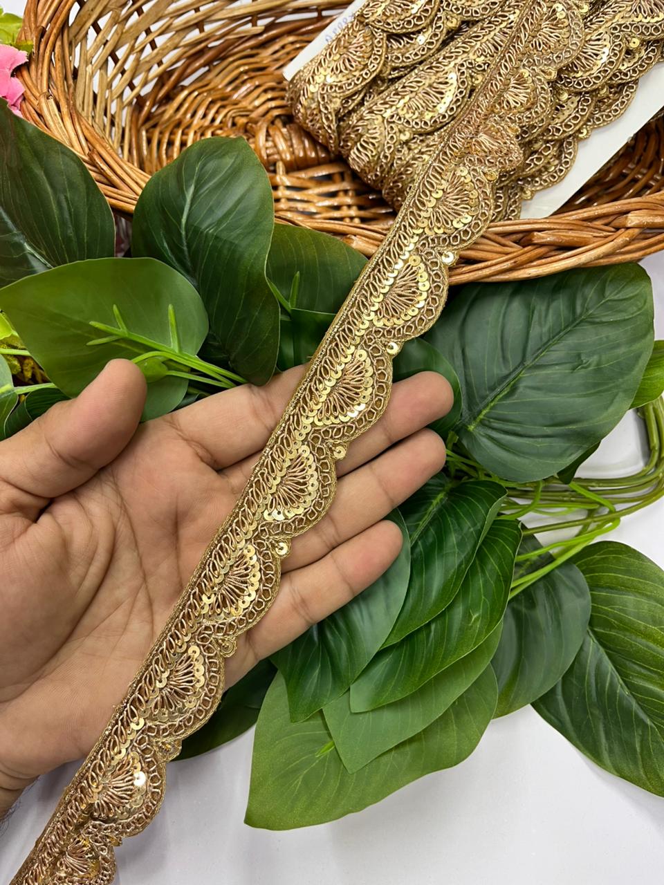 Handmade Scalloped Zardozi Work Lace for Sarees and Bridal Wear – Premium Handmade Lace | Antique