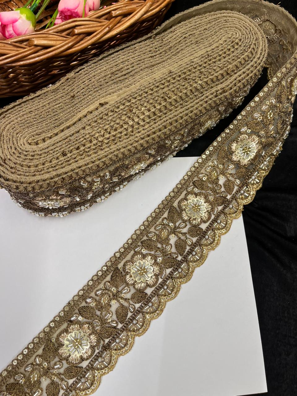 Antique Zari Flower Design Maggam Work Lace for Sarees – Premium Designer Maggam Lace | Antique