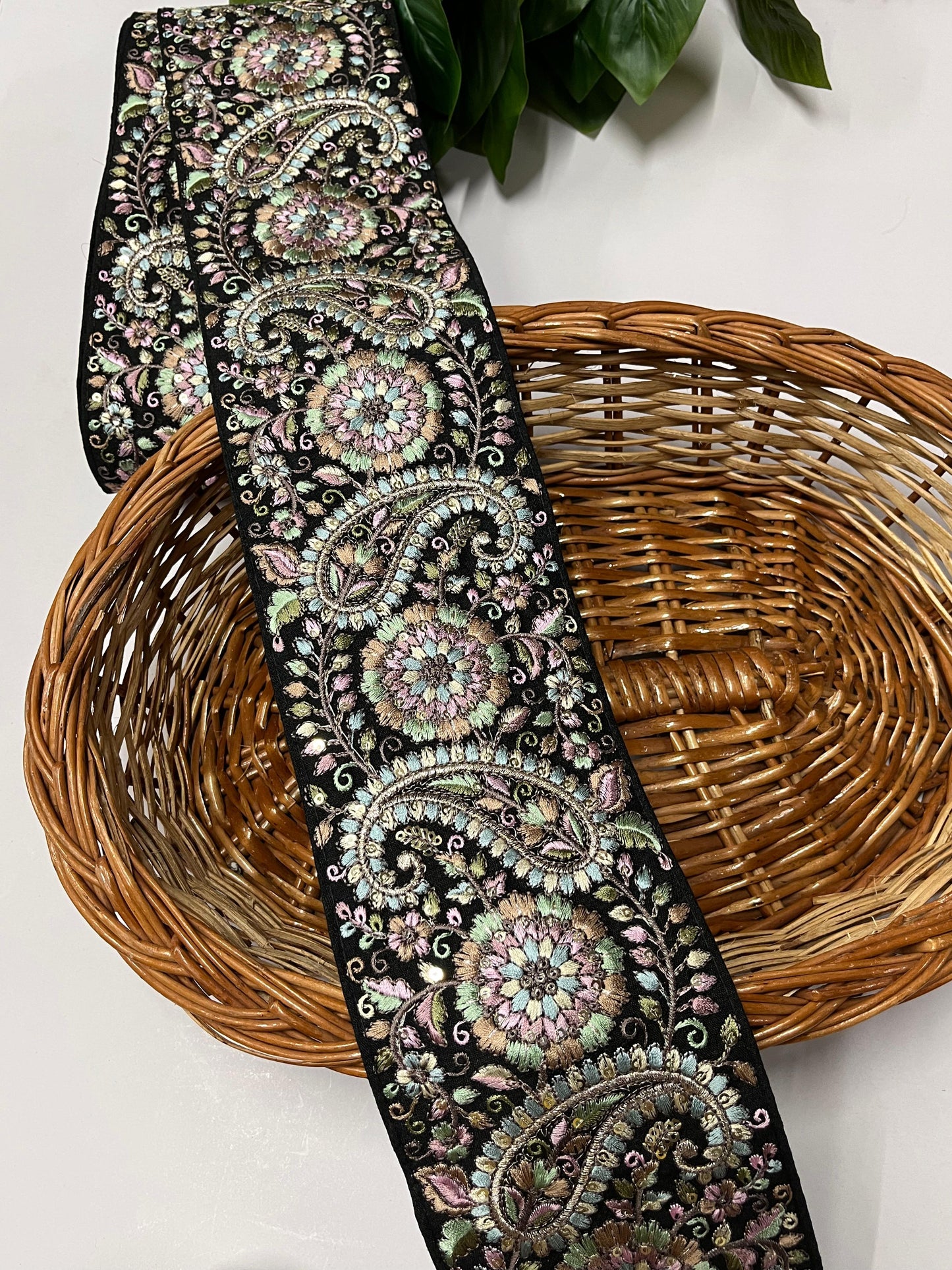 Mango Design Indian Embellishment Embroidered Trim – Thread Embroidered Lace for Sarees, Dresses & Crafting – 9 Meter | Black Multi
