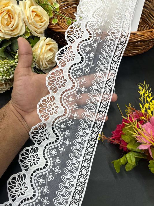 Dyeable White Imported Lace on Net Fabric – Decorative Lace for Sarees, Dupattas, and Dresses (9 mtr, 5 inch)