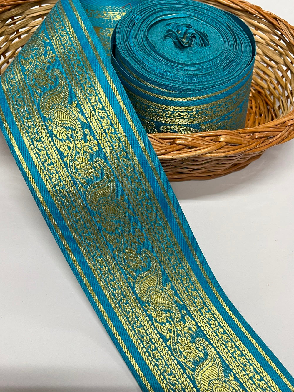 Mango Banarasi Border – 9 Meter, 4 Inch Width – Traditional Embellished Banarasi Lace, Firozi