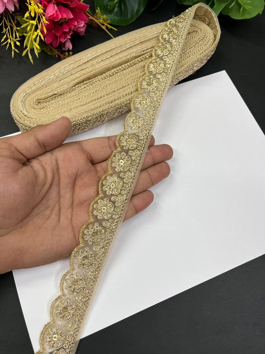 Zari Embroidery Scalloped Lace – Premium 1 Inch Gold Embroidered Border for Sarees, Dupattas, Lehengas & Festive Wear (9 Meter) | Gold