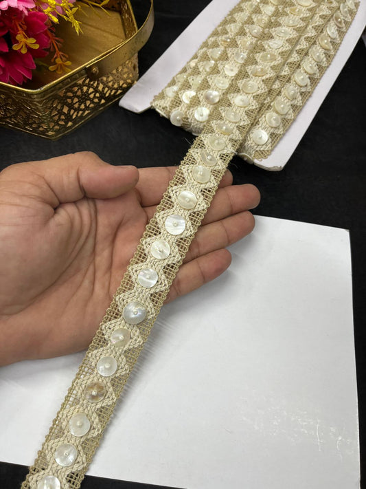 Beautiful Button Lace – Elegant Imported Border Trim for Sarees, Dupattas & Gowns (9 Meter, 1 Inch Width) | Gold