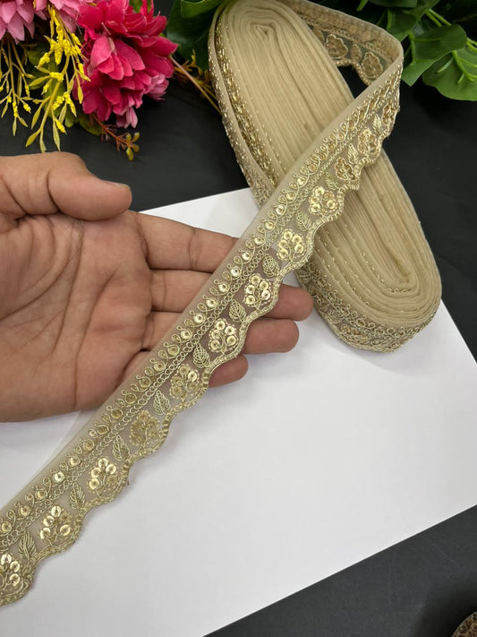 Zari Embroidery Scalloped Lace – Elegant 1 Inch Gold Embroidered Border for Sarees, Dupattas, Lehengas & Suits (9 Meter) | Gold