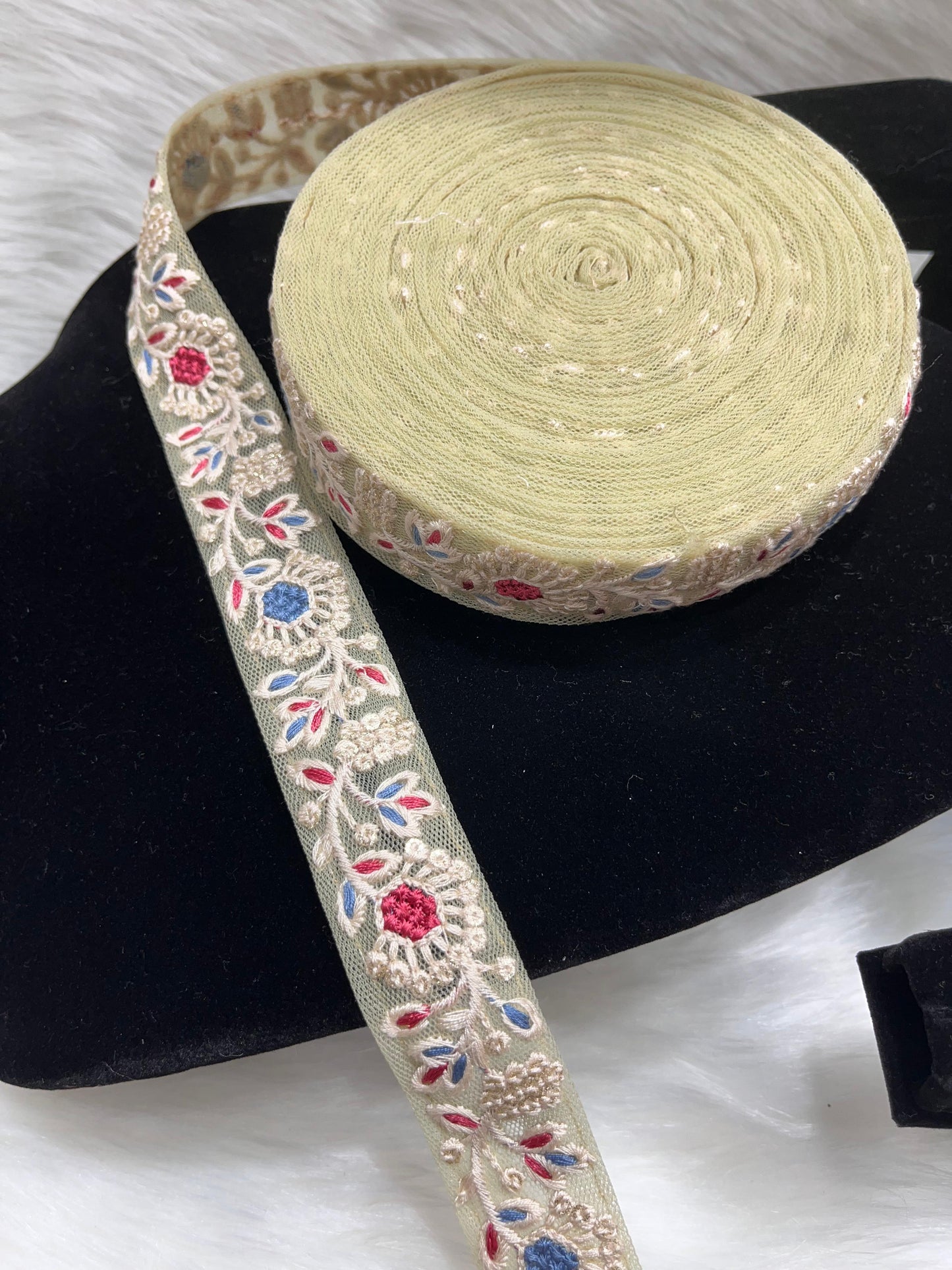 Multicoloured Flower Lace Trim - 9 Meter Thread Embroidered Lace Borders | Green