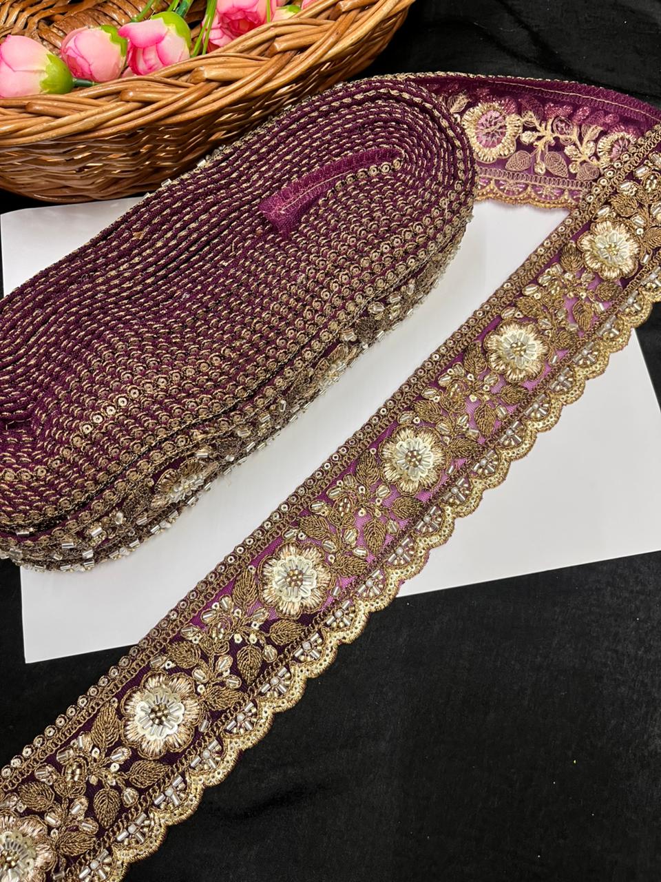 Antique Zari Flower Design Maggam Work Lace for Sarees – Premium Designer Maggam Lace | Majanta