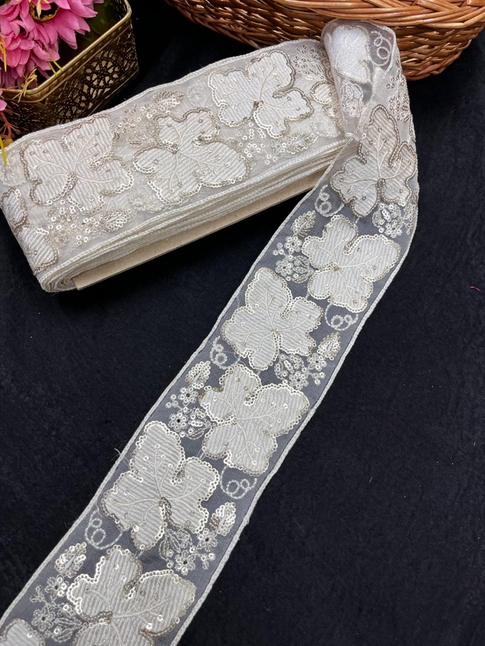 Designer Leaf Style Lucknowi Lace for Sarees – Elegant Embroidered Lace Border for Kurtis, Dresses & Dupattas (3 Inch)