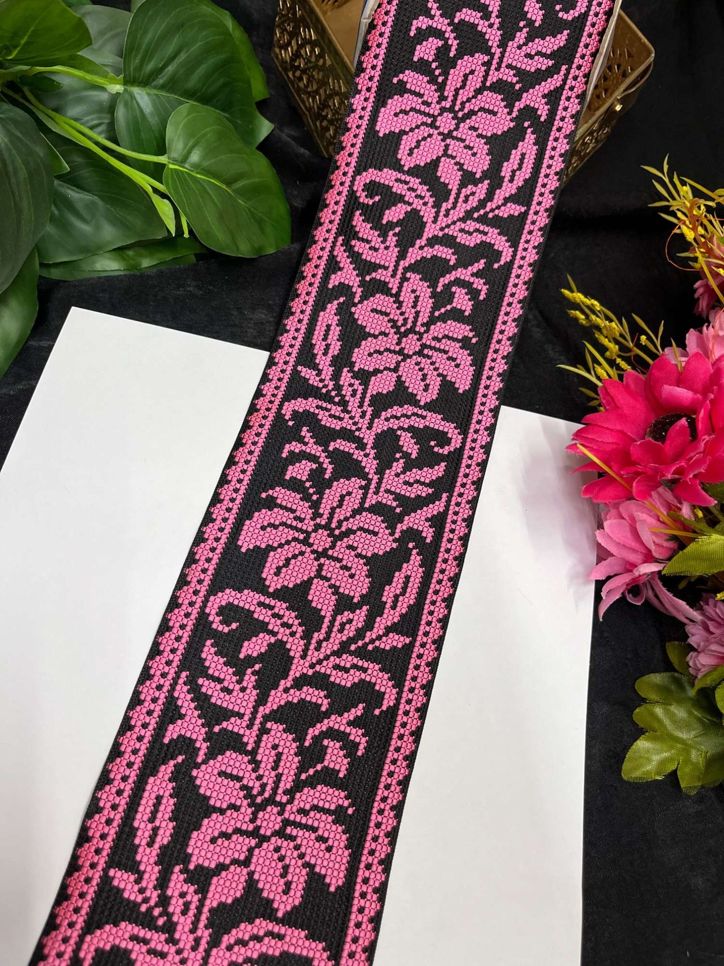 Cross Stitch Jacquard Border – 9 Meters, 4-Inch Thread Embroidered Lace for Sarees, Lehengas & Dupattas | Pink 1