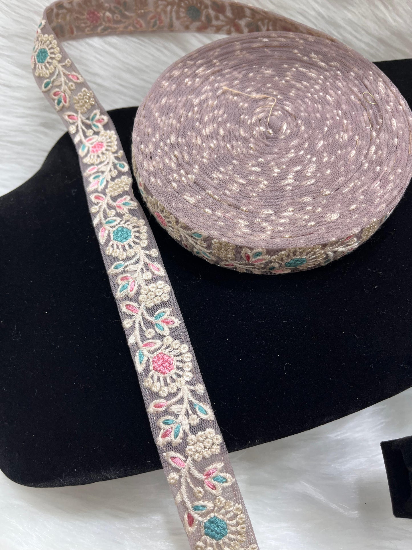 Multicoloured Flower Lace Trim - 9 Meter Thread Embroidered Lace Borders | Purple