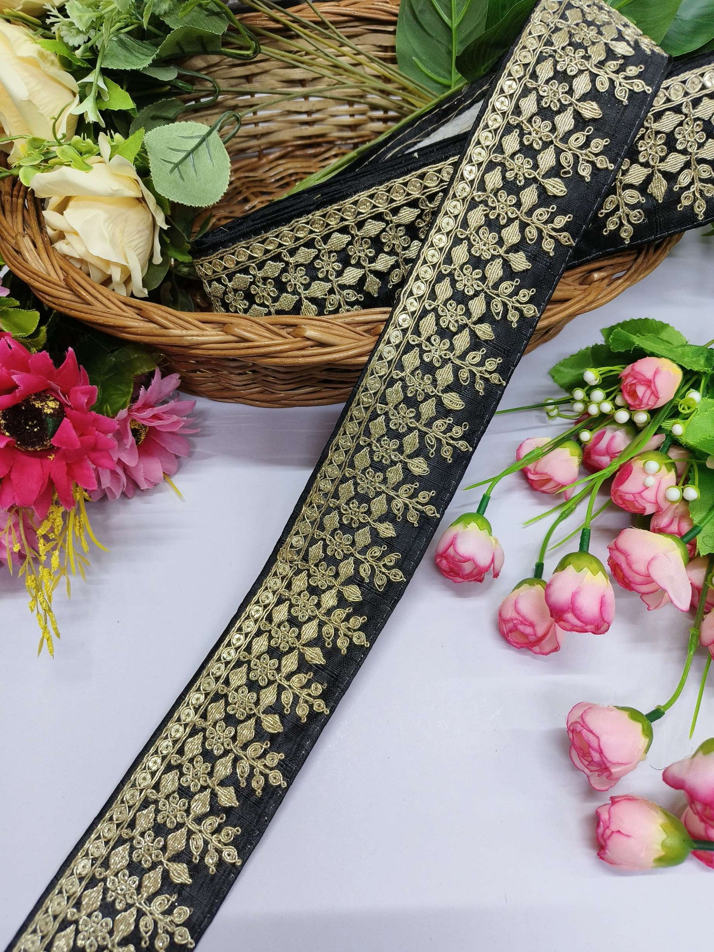 Beutiful Zari Work Embroidery Laces Dupattas Borders – Premium Quality, Intricate Embellishments for Sarees, Lehengas, Bridal Couture, and Luxury Home Decor - Black
