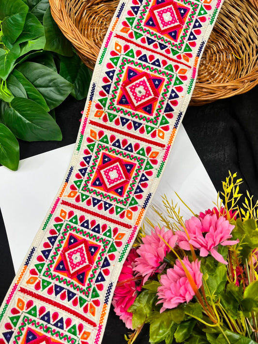 Multicoloured Navratri Lace for Sarees, Lehengas & Chaniya Cholis – Designer Ethnic Decorative Lace Border (5 Inch) | DC1030 | White