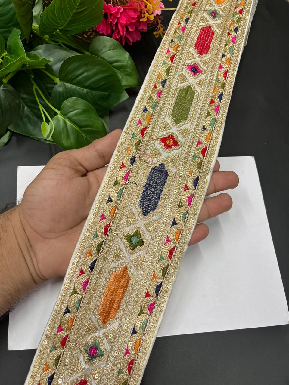 Designer Sabyasachi Laces & Borders – Premium Embroidered Lace Trim for Sarees, Lehengas & Dupattas (9 Meter, 3.5 Inch Width) | White